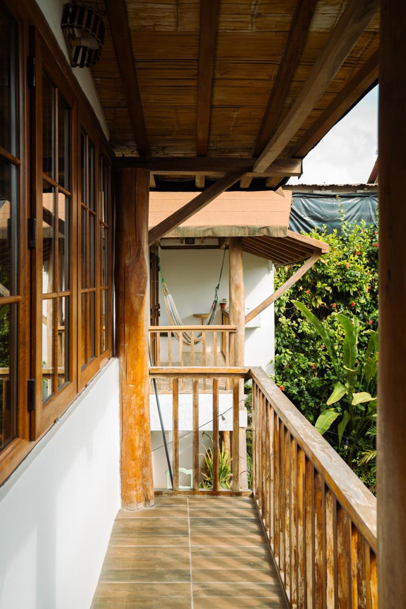 Ganso & Buho Hotel Ayampe Exterior photo